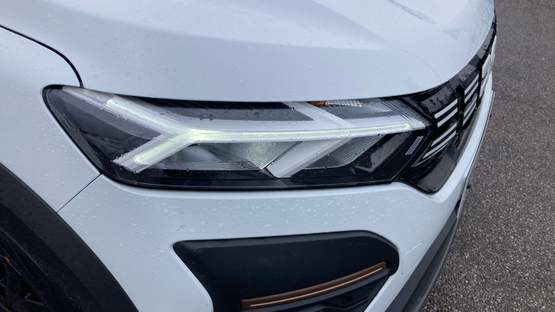 Dacia Jogger 1.6 HEV Extreme 5dr Auto Hybrid Estate